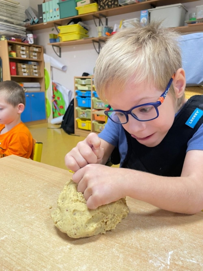 2630F972-5C87-47CB-BCA3-F84BD4A66B0D_1_105_c