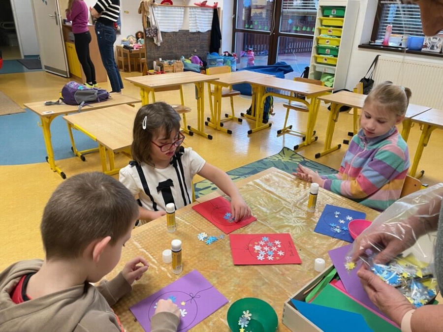 6A8E4E9D-4257-4EEB-BFED-ED2058280649_1_105_c